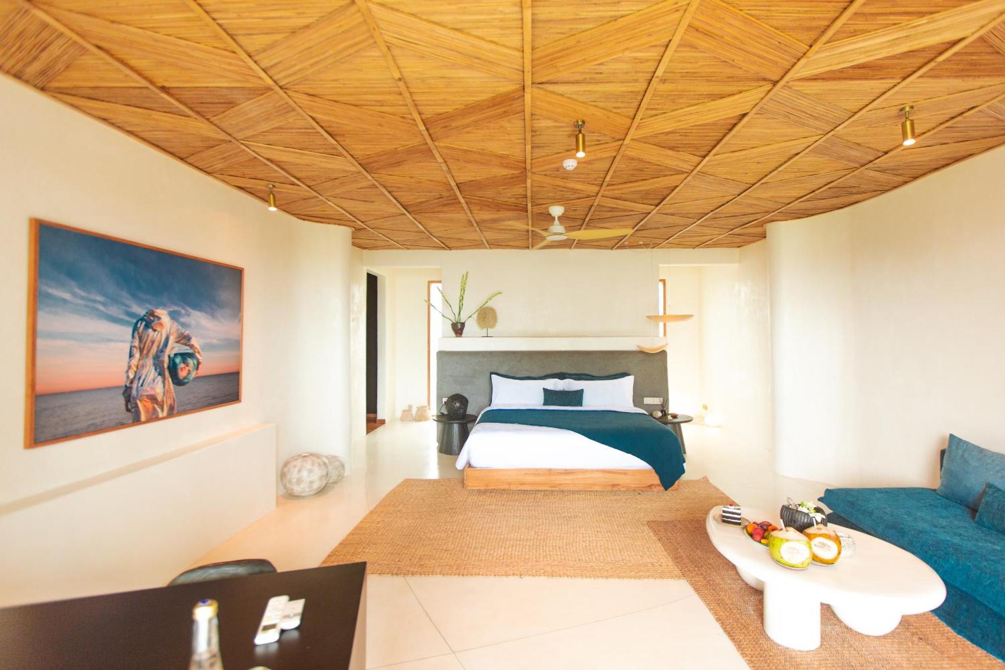 Oshom Bali At Nuanu Creative City Tabanan  Room photo